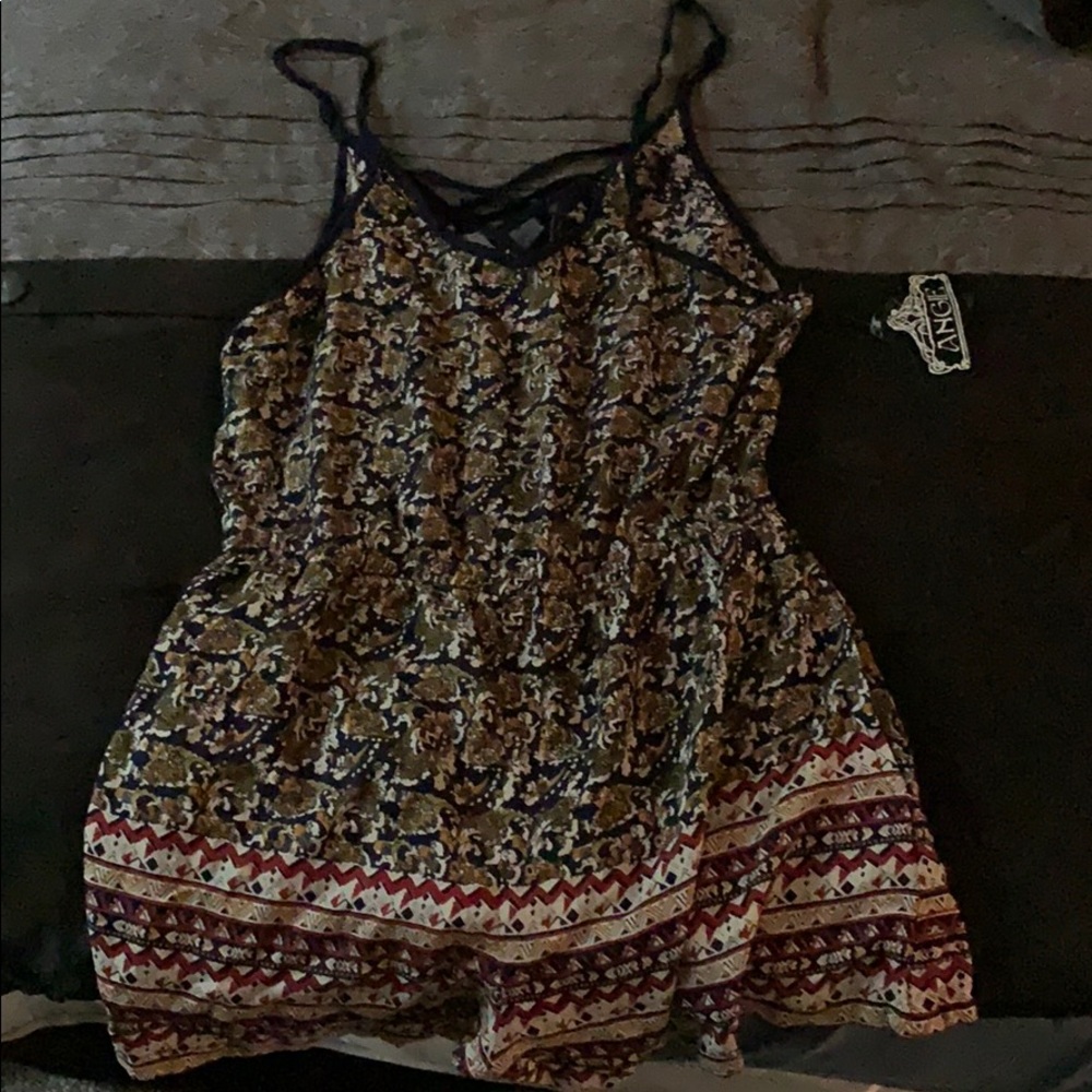 Brand new! Romper 🦋